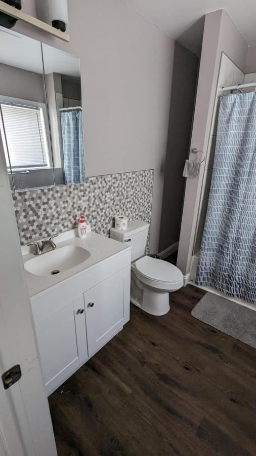 Private Room And Bathroom Providence Exterior photo
