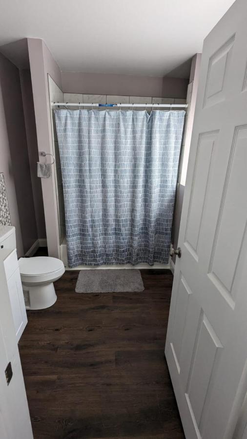 Private Room And Bathroom Providence Exterior photo