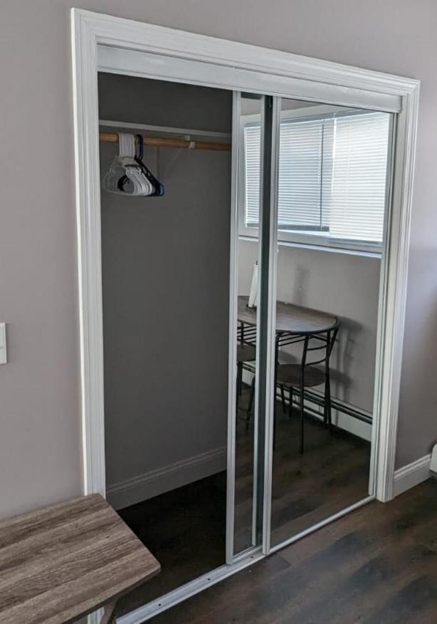 Private Room And Bathroom Providence Exterior photo